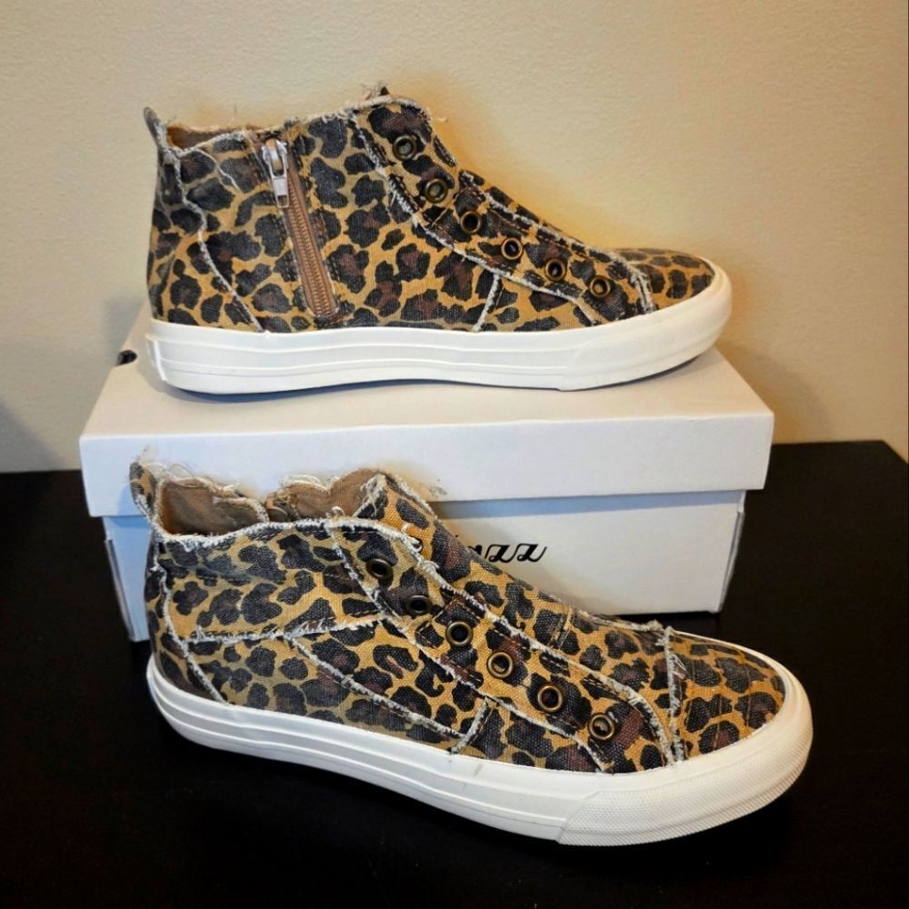 Gypsy Jazz cheetah high top sneakers